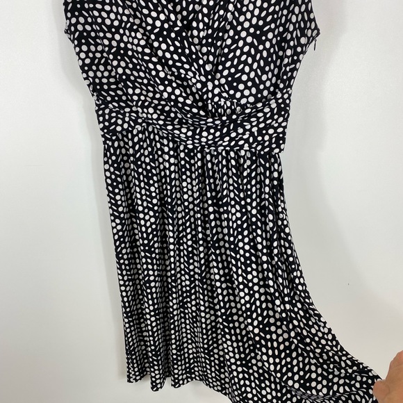 Tommy Hilfiger size 10 black white polkadot fit flare dress - Picture 2 of 9